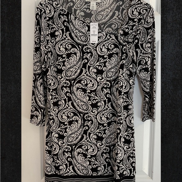 White House Black Market Tops - White House Black Market 3/4 Sleeve Asymmetrical Neck Tunic - NWT - Medium